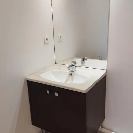 Centre Rouen Rive Gauche Au Pied Du T4 Le Petit-Quevilly